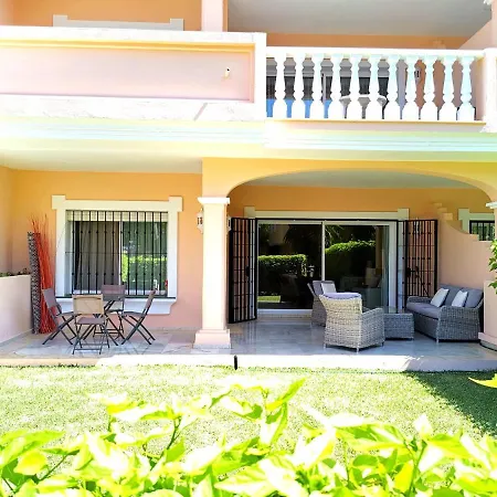 Entre Marbella Y Апартаменты *