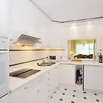 Entre Marbella Y Apartament *