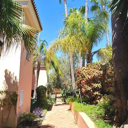 Entre Marbella Y Apartman