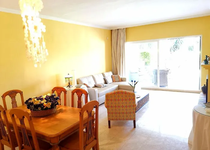 Entre Marbella Y Apartamento *